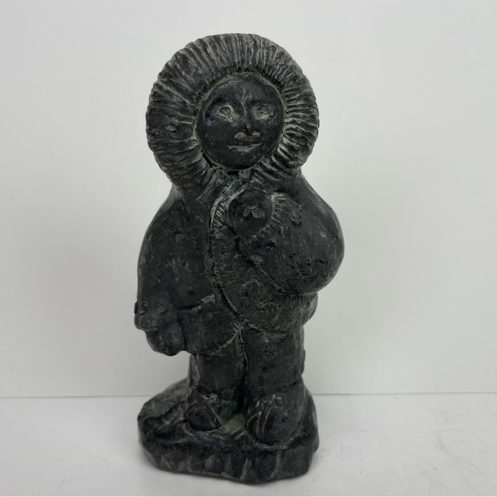 The Wolf Sculptures Black Stone Indigenous Canada Hand Carved Inuit Aboriginal